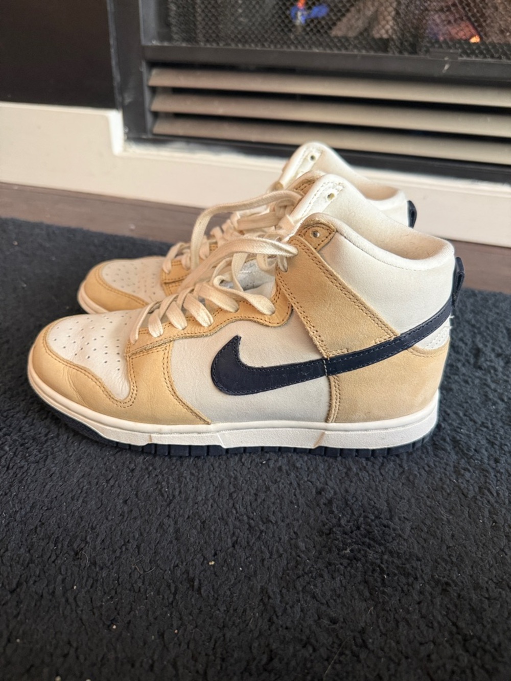 Nike Womens High-Top Sneakers in Cream and Navy